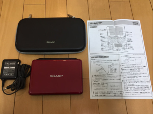 【取引中】電子辞書 SHARP Brain PW-AC910 シャープ ブレイン レッド 赤