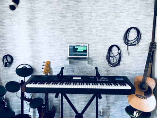 鍵盤楽器、ピアノ MOXF8