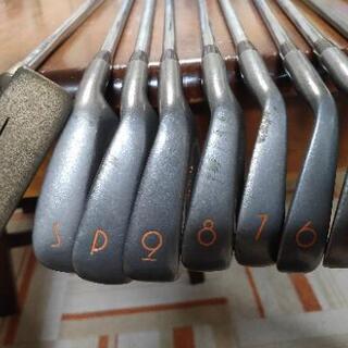 レディース 右利き用ゴルフクラブセット　バッグ の画像