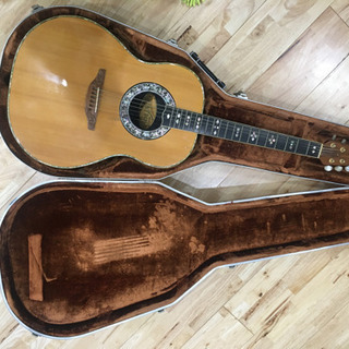 アコースティックギター（オベーション）の画像