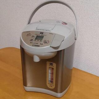 美品 タイガー 保温魔法瓶 PVW-A220(CU)
