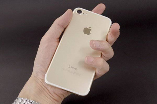 iPhone 7 ローズゴールド SIMフリー セール中！