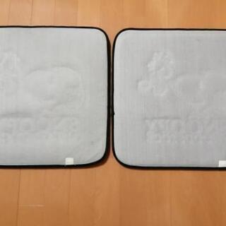 スヌーピー＆ウッドストック　黒カーシートペアの画像