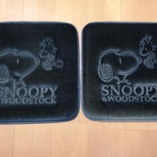 スヌーピー＆ウッドストック　黒カーシートペア