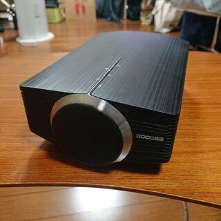プロジェクター