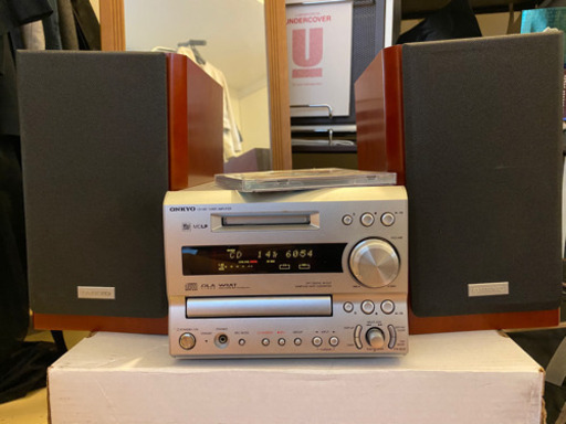 【取引決まりました】ONKYO CD/MDコンポお譲りします