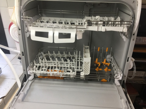 食器洗い乾燥機　NP-TR9 17,000円