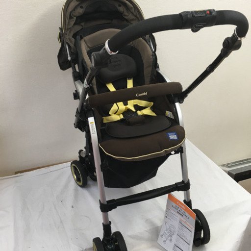 コンビ ネムリエ　オート4キャス UE720 ハイグレードモデル