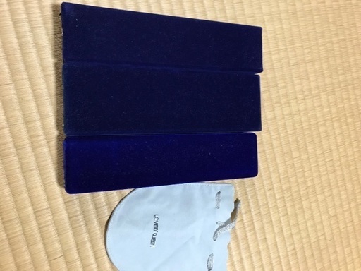 ネックレスケース　箱のみ