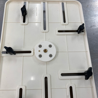 タブレットカメラ三脚用デスクの画像