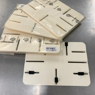 タブレットカメラ三脚用デスクの画像