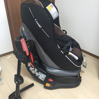 【受け渡し予定決定】コンビのチャイルドシートの画像