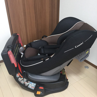 【受け渡し予定決定】コンビのチャイルドシートの画像