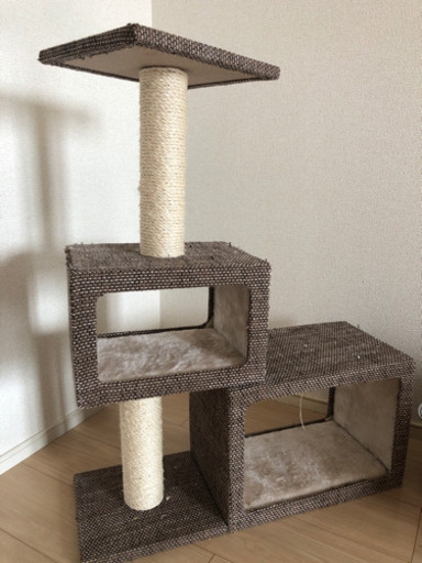 キャットタワー
