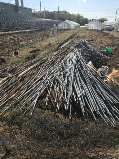 ハウス　パイプ　大量