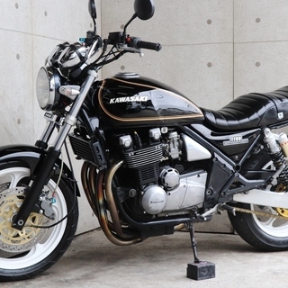 ゼファー1100 A1　旧車 　Z1ブラック火の玉ニューペイント...