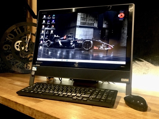 店頭にて売却済み。ご覧頂きありがとうございました。感謝の￥10,800引！【20インチ液晶×HDD１TB搭載機　NEC 一体型PC intel Celeron メモリ4GB】一宮市のパソコンさぽーとMr.Carnival（ミスカニ）です！PC修理・販売、iPhone&iPad修理店【クレカ＆PayPay&メルペイ使えます！】店頭在庫PCのご紹介です！受け渡しは店舗にて(^^)/