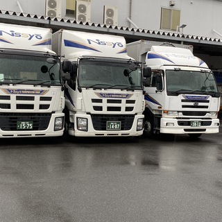 【トラボーイ・トラガール】大型ドライバー募集！！<正社員>!!!　の画像