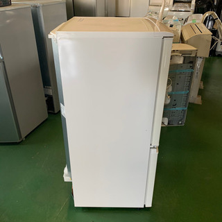 KR16 シャープ 137L 2ドア冷蔵庫（ホワイト系）SHARP SJ-C14Y-W 2013モデル