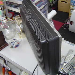 シャープ　20インチ　2007年製　リモコン・脚ありませんの画像