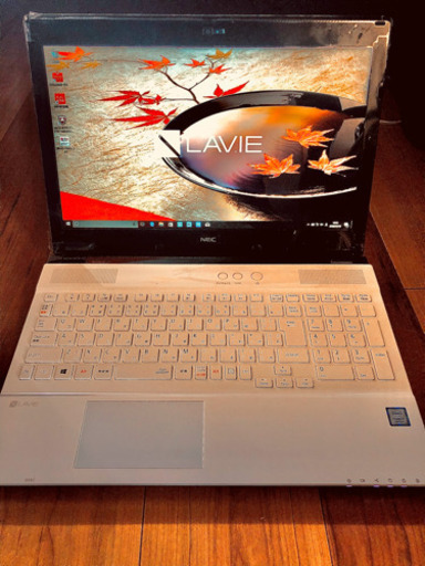 ノートパソコン　NEC LAVI