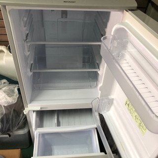シャープ製冷蔵庫　使用日数1週間の画像