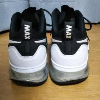 NIKEシューズ AIR MAX TR1 180(ほぼ新品)の画像