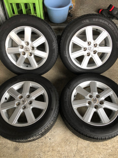 トヨタ純正 ノア ヴォクシー 70 205/60R16 19年製国産タイヤ