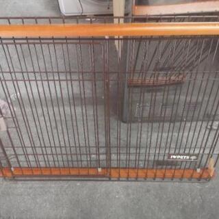 小型犬用ペットゲージの画像