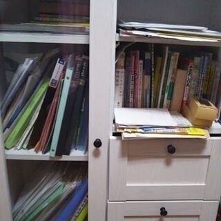 新しい本棚を差し上げます。