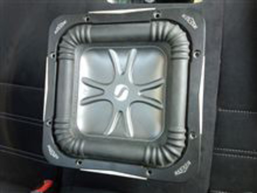 kickerウーファー　ソロバリック
