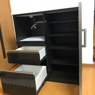 【値下げしました!お得‼︎】5/5までに引取可能な方限定！キッチンカウンター 家電収納 の画像