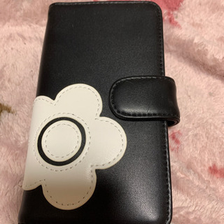 iPhone xs マリクワ　手帳型