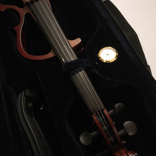 博多 電子バイオリン　エレキバイオリン　サイレントバイオリン　ヴァイオリンの画像