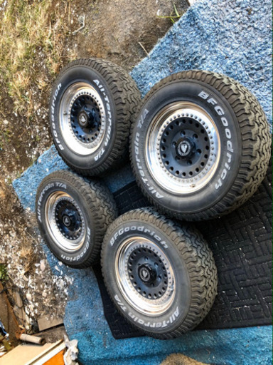 ハイエース　ラグナホイール&BFグッドリッチ215-75-15 4本セット　アゲ系　ローダウン