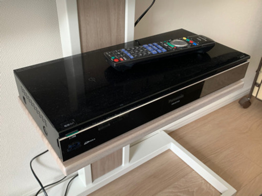 【お譲り仮決定】Panasonic テレビ 37インチ + 3TBレコーダー