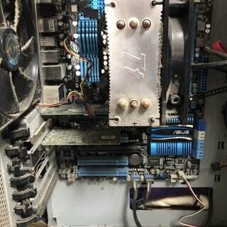 自作PC譲ります。Core i7 2600k メモリ16GB CPUクーラー、ケース『売切