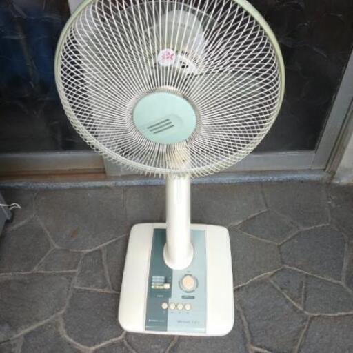 扇風機　大型
