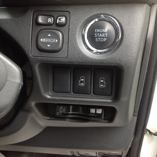 平成28年式 ハイエース スーパーGL ダークプライム 左右電動ドア 46300km ディーゼル3000ターボの画像