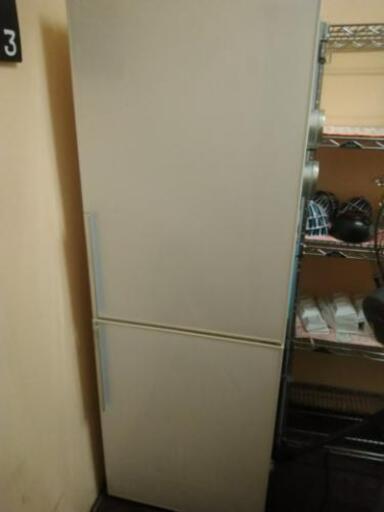 2010年製 SANYO 冷蔵庫