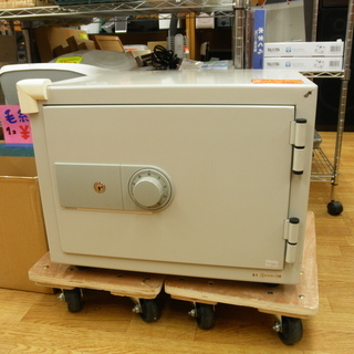 オカムラ 耐火金庫 62kg カギ 説明書 2時間耐火 警報機付き 札幌 豊平区 西岡
