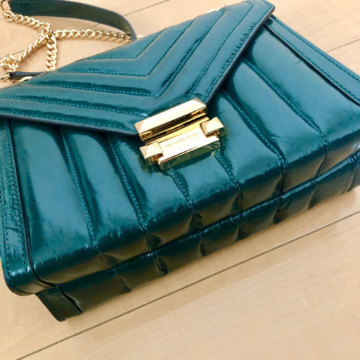 マイケルコース　MICHAEL KORS ショルダーバッグ　グリーン　緑　バッグ