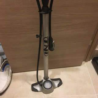 仏式　フロアポンプ　フチンチバルブ　高圧　空気入れの画像