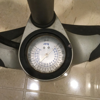 仏式　フロアポンプ　フチンチバルブ　高圧　空気入れの画像