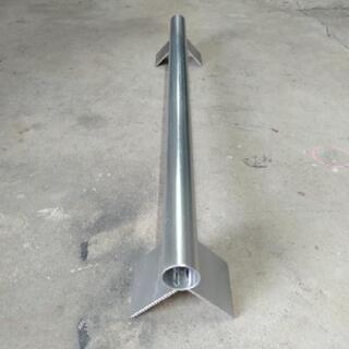 スケボー丸パイプレール　松阪市　スケートパーク　スケボーショップの画像