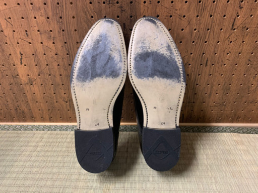 送料込　リーガル　ビジネスシューズ　メダリオン