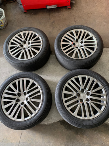 210マジェスタ　純正ホイール