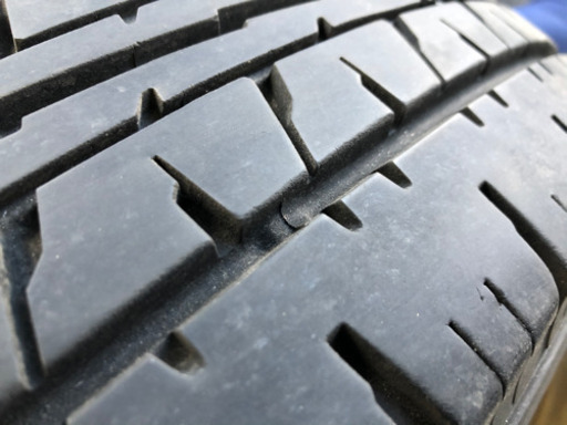 夏タイヤ（ホイール付）195/80R15