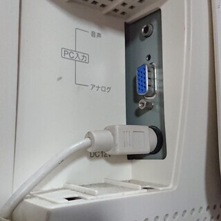 無料　シャープ液晶マルチメディアモニター　LL-M17W1 17インチワイドの画像