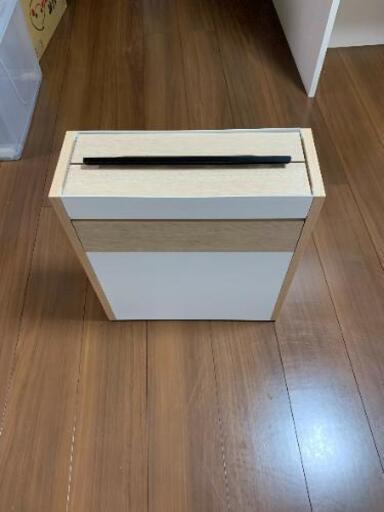 ケーブル隠し 箱
